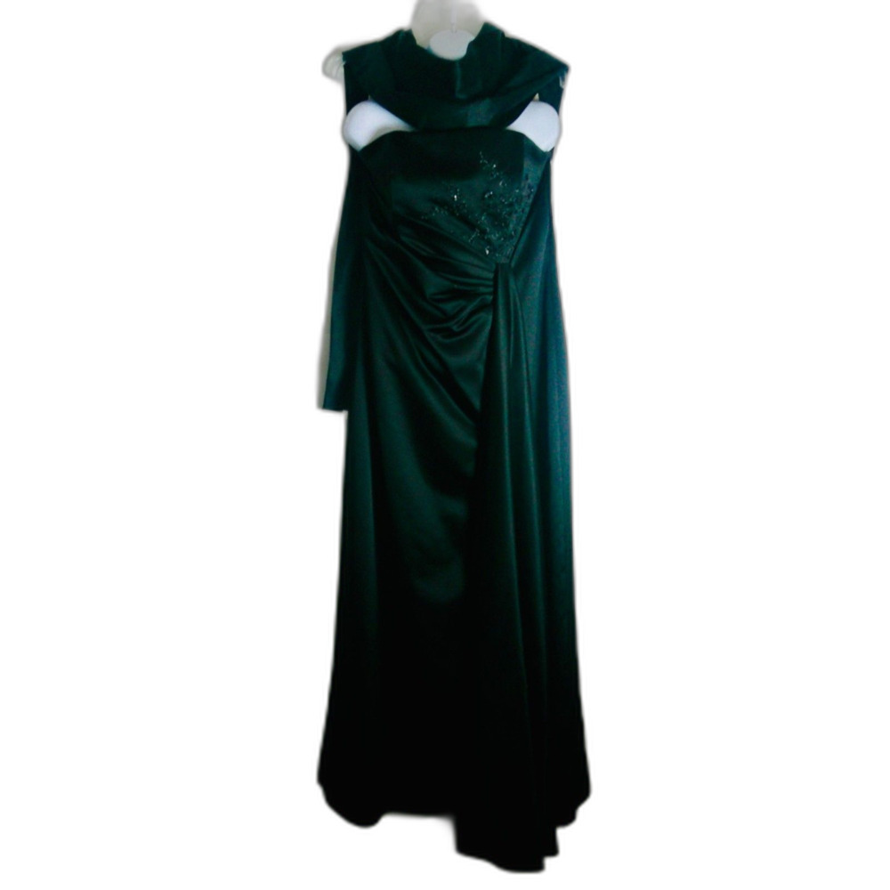 DAVID'S BRIDAL WOMEN OFF THE SHOULDER EMBROIDERED EVENING GOWN W/SASH. SIZE 14